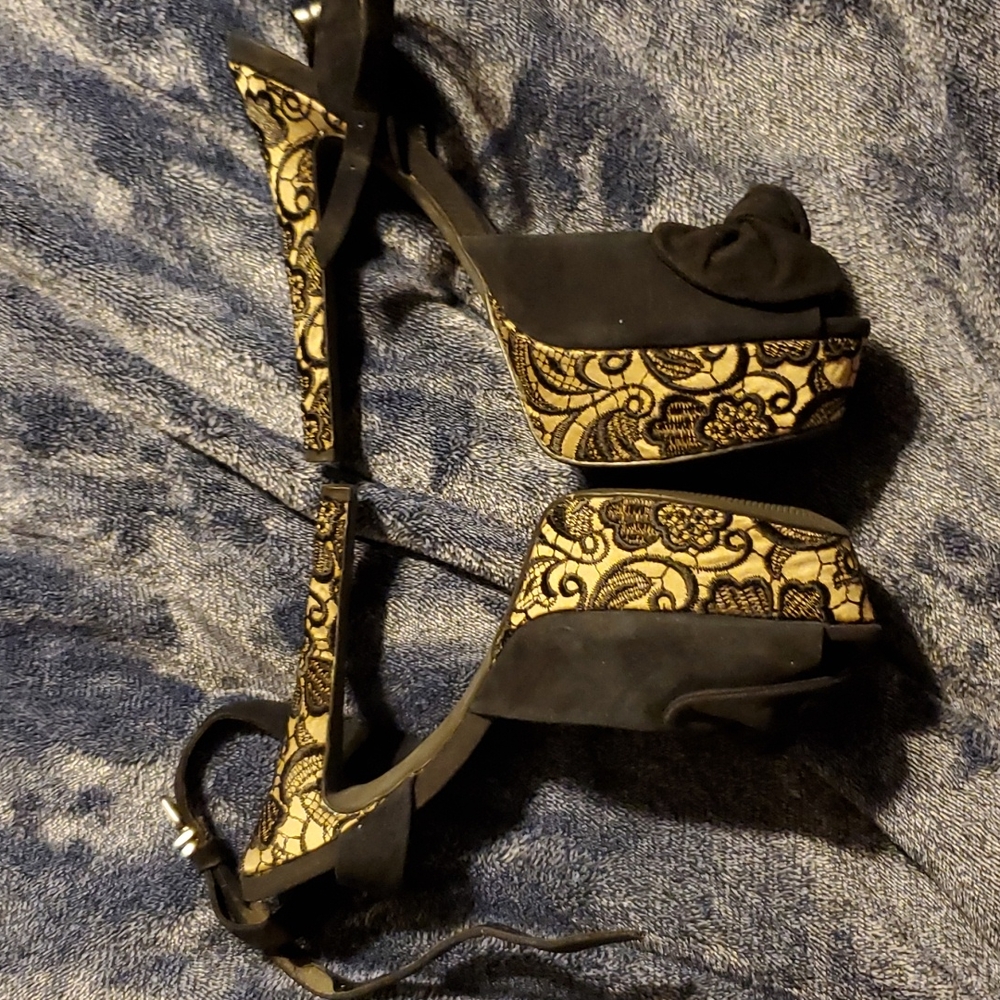 Two toned slingbacks - Picture 3 of 3